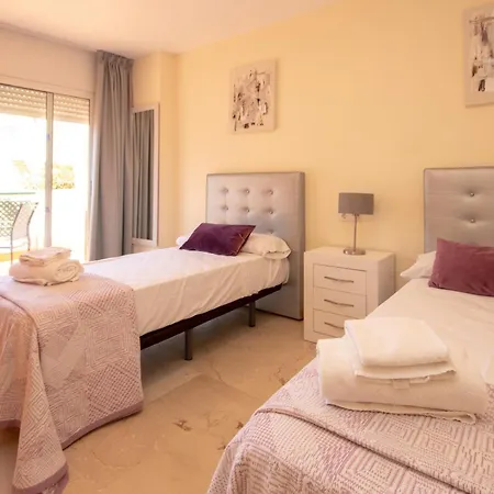 Spacious Penthouse Guadalmina, San Pedro Appartamento *