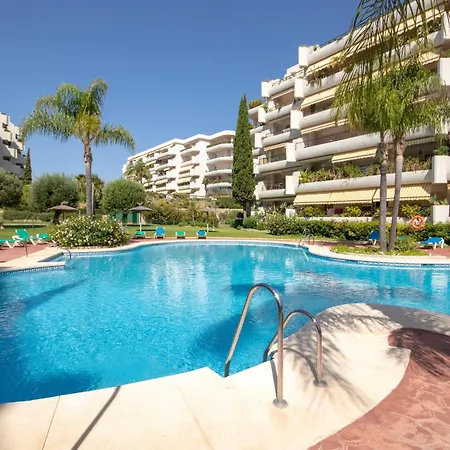 Spacious Penthouse Guadalmina, San Pedro Appartamento *